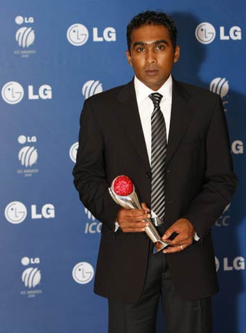 Sri Lankan Captain with the "Spirit of Cricket" Award